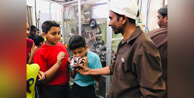 A field trip to The Waghbakri Tea factory